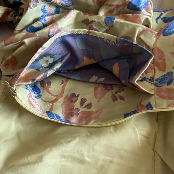 ASOS EDITION blouson off shoulder midi dress in floral jacquard Midi 8 NWT - Picture 12 of 14